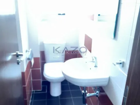 3-Bed Penthouse with City View in City Center - Katholiki - 3