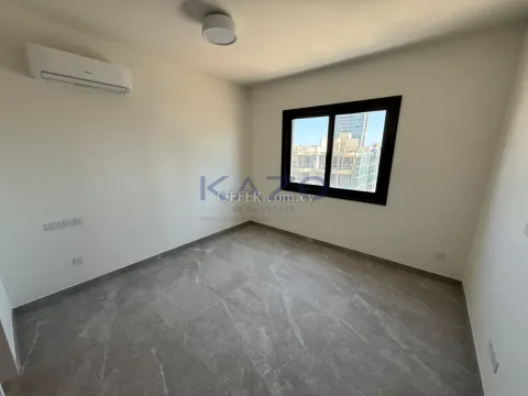 3-Bed Panoramic View Penthouse in Neapolis - 2