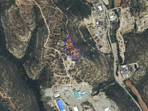 Industrial Field Plot for Sale in Ypsonas Area (Landlocked) - Main Photo