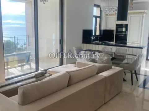 2-Bed Sea View Apartment in Agios Tychonas - Main Photo