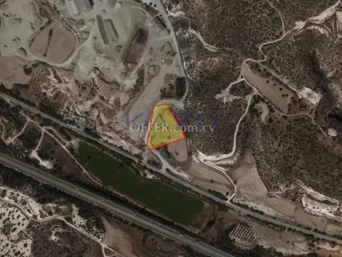 7,024 m² Field in Pentakomo Near Highway - 2