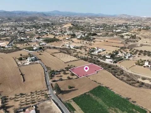 Residential field in Pera Nicosia - 4