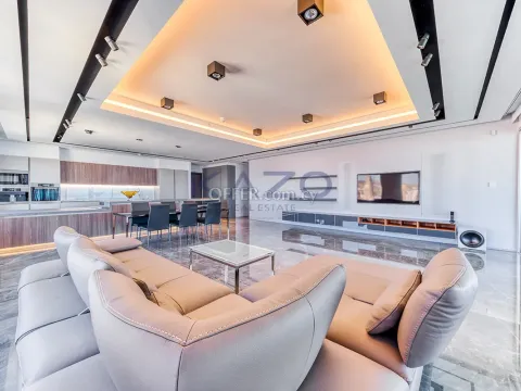 3-Bed Seafront Apartment in Pyrgos Tourist Area - 13