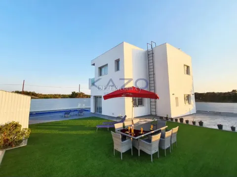 4-Bed Villa with Private Pool in Akrotiri - 7