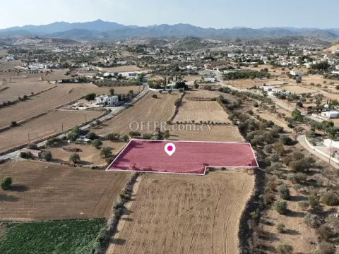 Residential field in Pera Nicosia - 3