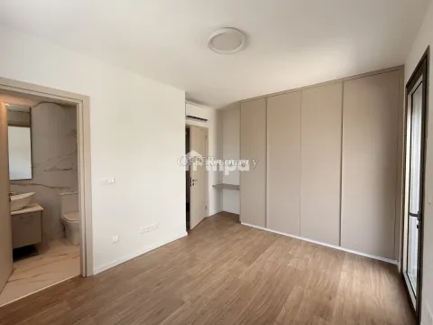Modern Unfurnished Apartment for Rent in  Lykavitos area - 5