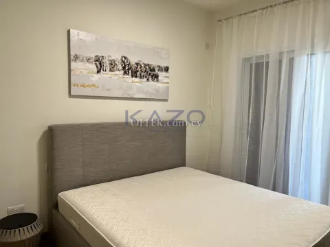 3-Bed Seafront Apartment in Marina with Communal Pool and Garden - 10
