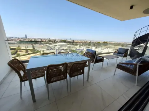 Prestigious Three Bedroom Penthouse with Private Pool for Rent in Panthea - 10