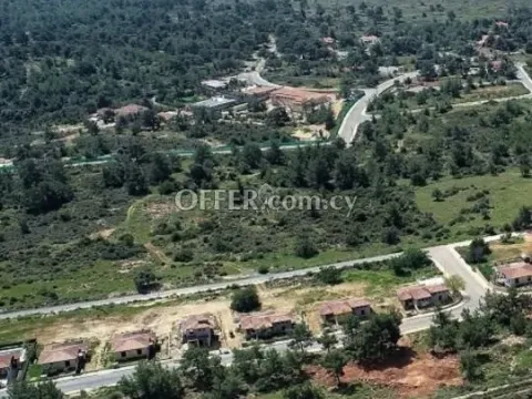 NEW SEMI-DETACHED 3 BEDROOM HOUSE IN SOUNI AREA! - 2