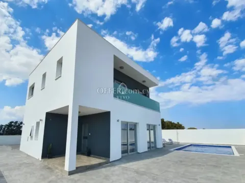 FABULOUS 4 BEDROOM FULLY FURNISHED VILLA IN AKROTIRI - 4