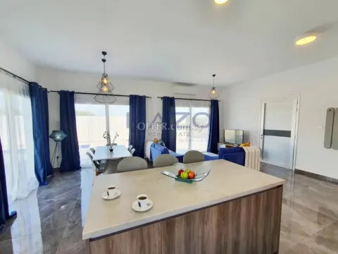 4-Bed Villa with Private Pool in Akrotiri - 3