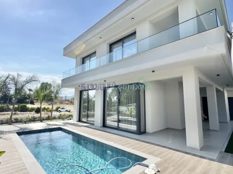 4 Bedroom Luxury Modern Villa For Rent Moni - 6