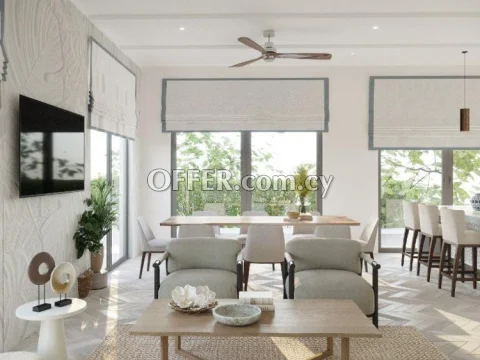 4 Bedroom Villa Near Parklane Beach - 4