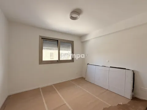 Modern Unfurnished Apartment for Rent in  Lykavitos area - 3