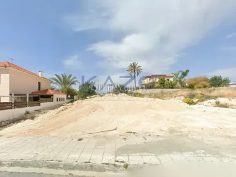 647m² Building Plot with Sea View in Erimi - 3