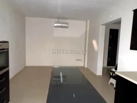 THREE BEDROOM APARTMENT IN AGIOS IOANNIS LIMASSOL - 4