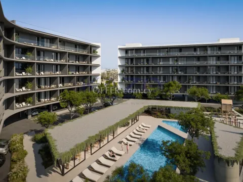 2-Bed Apartment in Kato Polemidia with Communal Pool - Main Photo