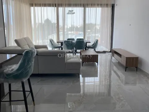 THREE BEDROOM PENTHOUSE IN CITY CENTER, LIMASSOL - Main Photo