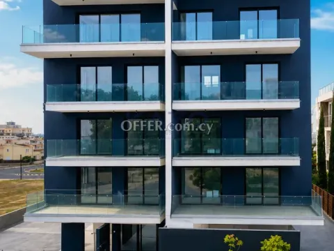 1-Bedroom Apartment in Kato Paphos with City View - Main Photo
