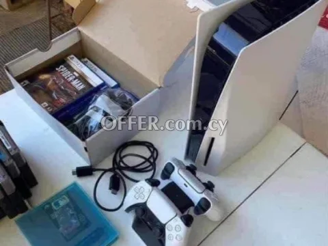 Play Station 5 Slim Digital Edition 825GB - Main Photo