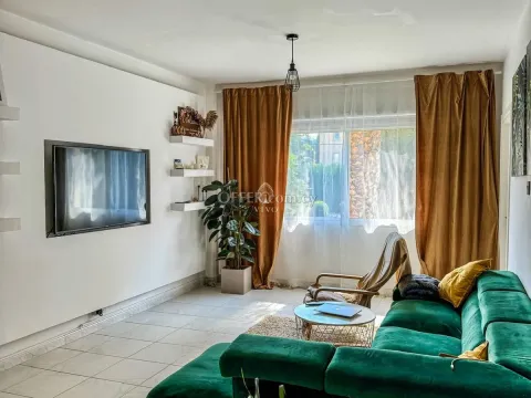 TWO BEDROOM APARTMENT IN NEAPOLIS, LIMASSOL - Main Photo