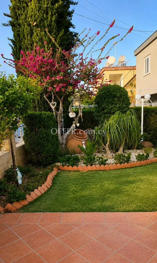 House (Detached) in Agios Athanasios, Limassol for Sale - 1