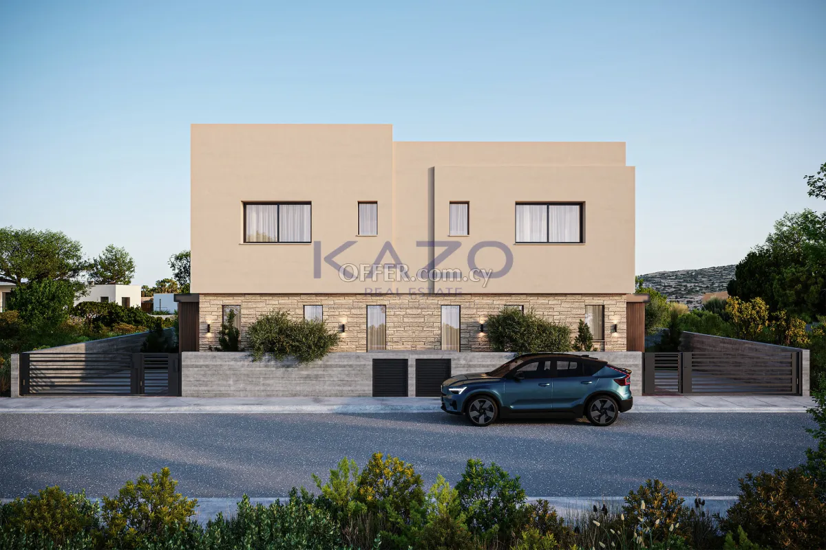 3-Bed Seafront Semi-Detached House in Geroskipou - 13