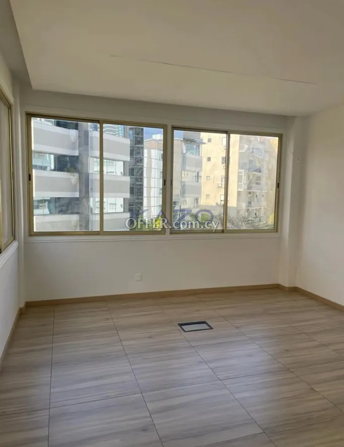 Modern Office in Neapolis, 250 m² - 7