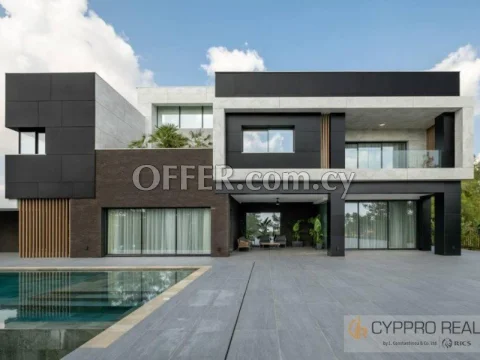 6 Bedroom Villa in Souni - 5