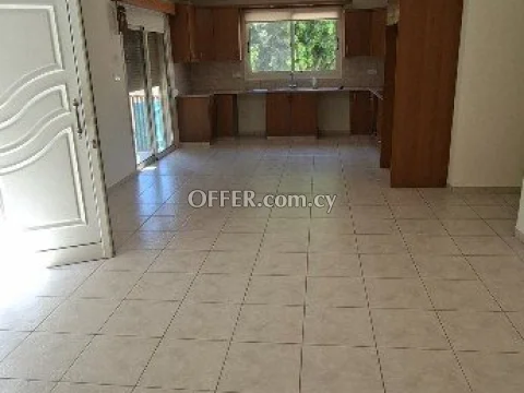 3 bedroom ground floor apartment - 7