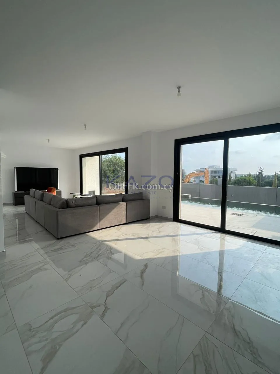 Modern 5-Bed Villa with Pool in Germasoyeia Green Area - 5