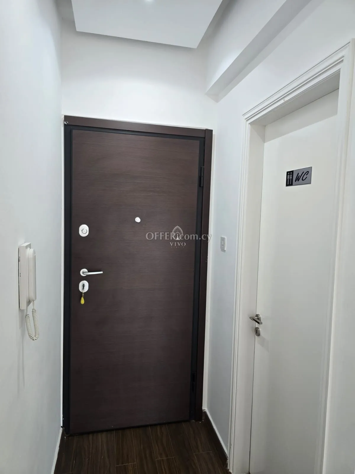 SPACIOUS OFFICE FOR RENT LOCATED IN KATHOLIKI CITY CENTER AREA - 3