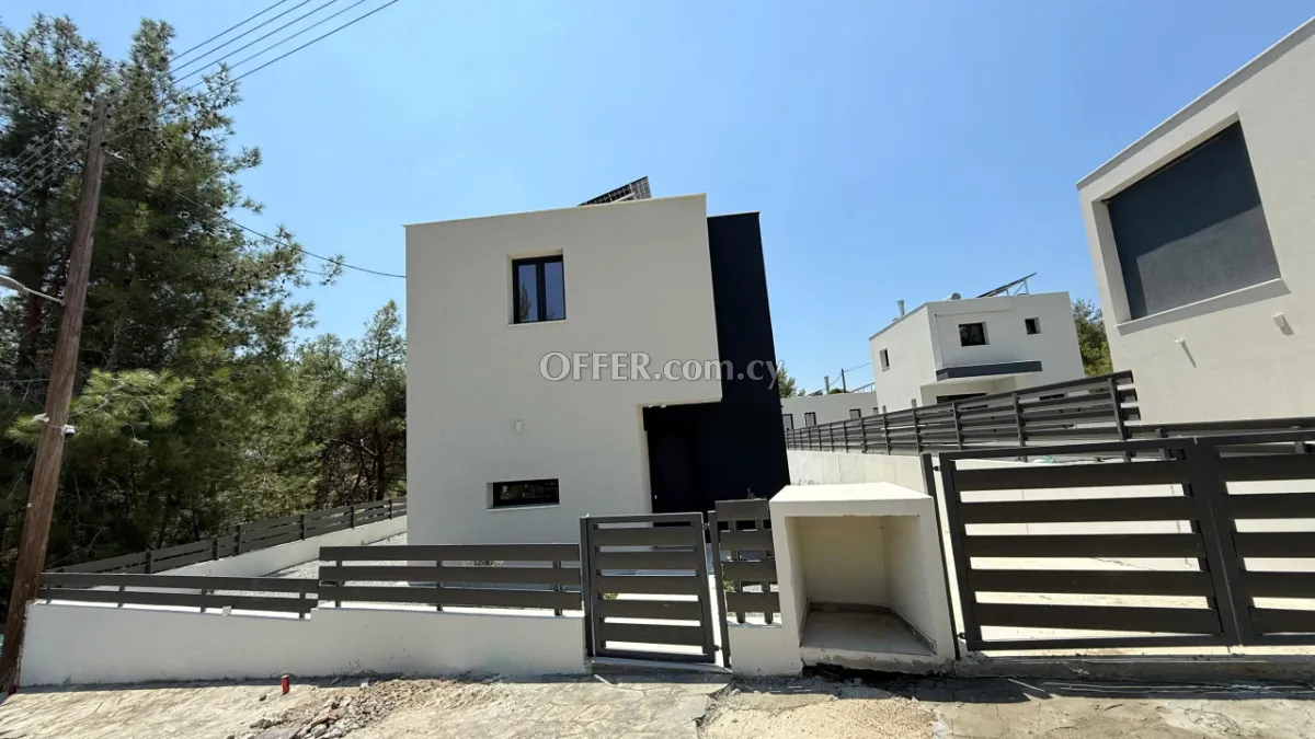 House (Detached) in Trimiklini, Limassol for Sale - 3