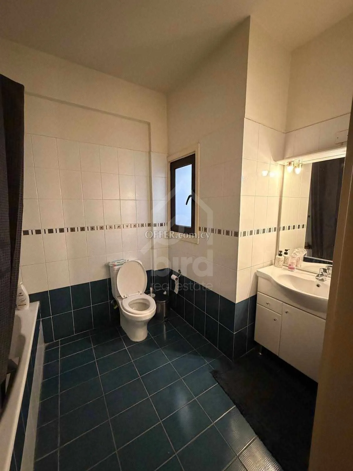 4 Bed Apartment for Rent in Engomi, Nicosia - 2