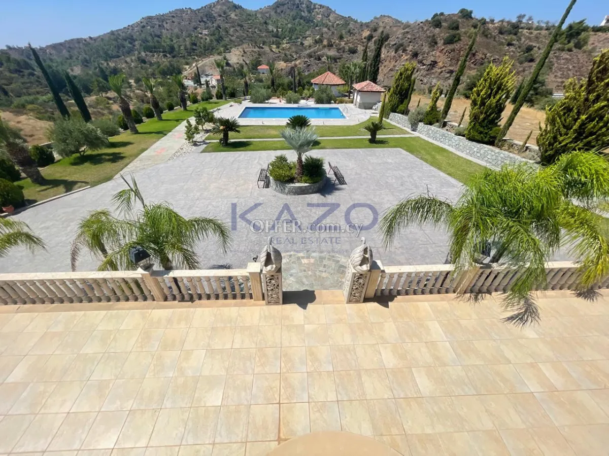 Furnished 6-Bedroom Villa in Kalo Chorio Lemesou 19 Minutes from Private Schools - 1