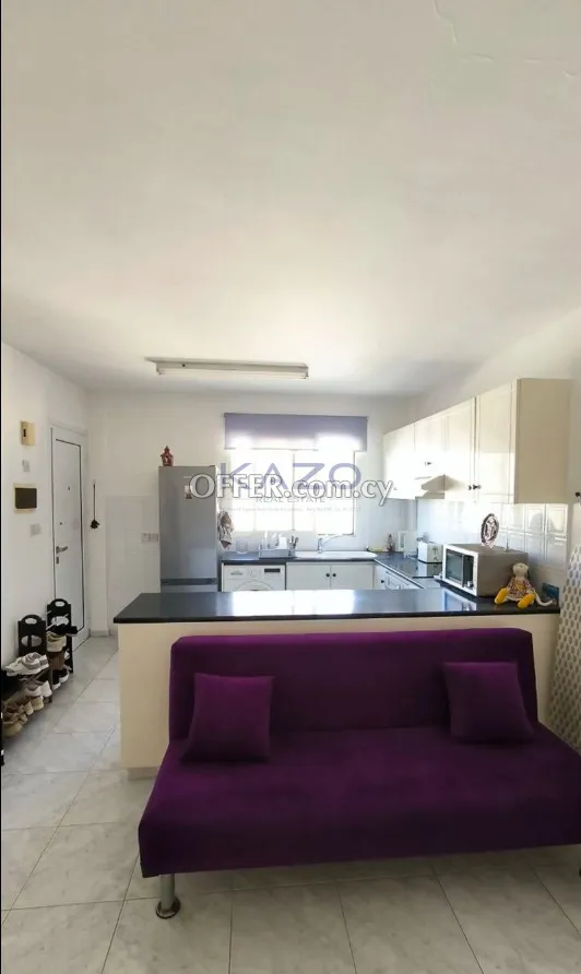 Bright 2-Bed Sea View Apartment in Pyrgos Tourist Area - 1