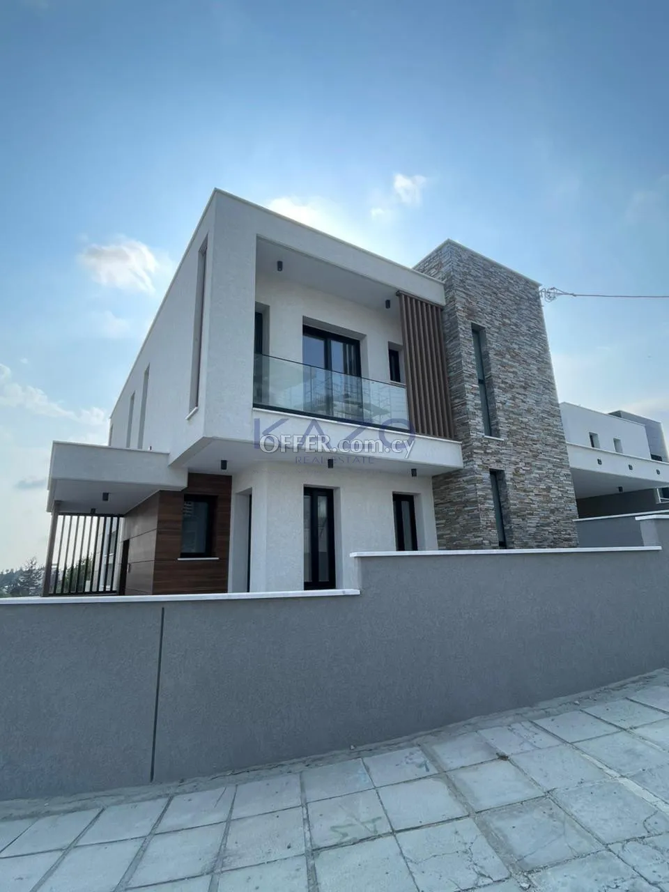 Modern 5-Bed Villa with Pool in Germasoyeia Green Area - 13