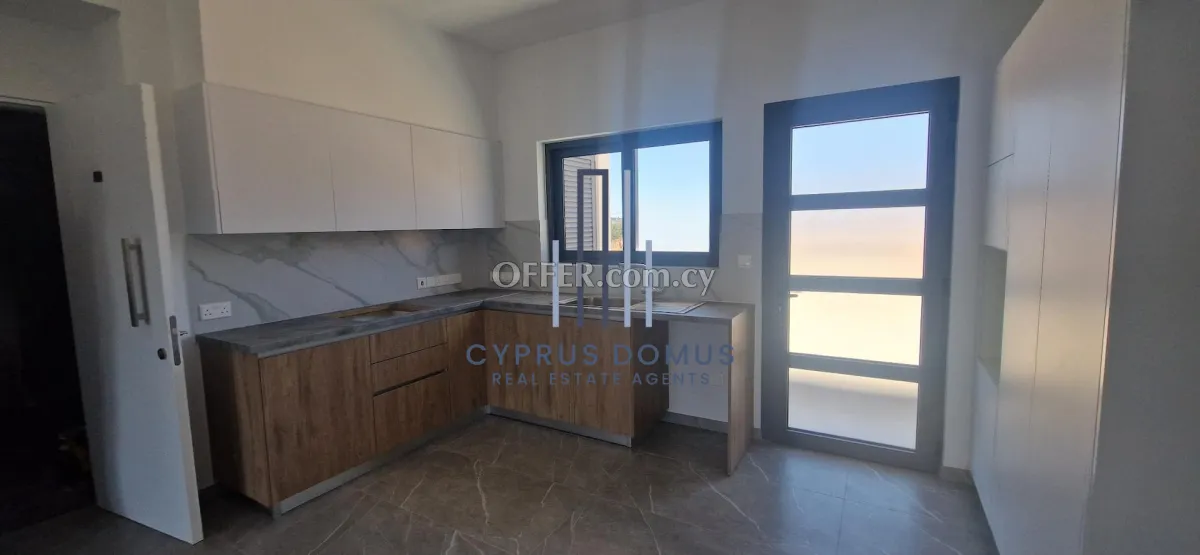 For Rent Brand New Two Bedroom Unfurnished Apartment with Roof Garden in Kato Polemidia - 13