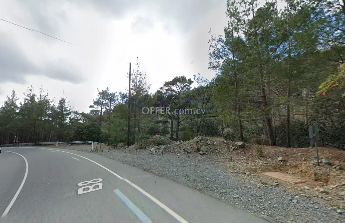 Spacious Residential Field in Platres (Right of Way) - 2