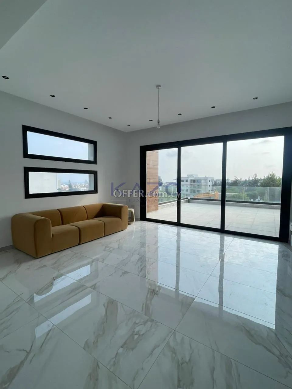 Modern 5-Bed Villa with Pool in Germasoyeia Green Area - 12