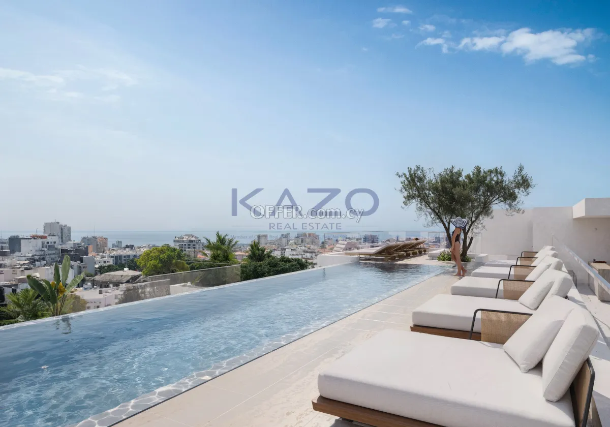 Modern 2-Bed Top-Floor Apartment in Katholiki with City Views - 11