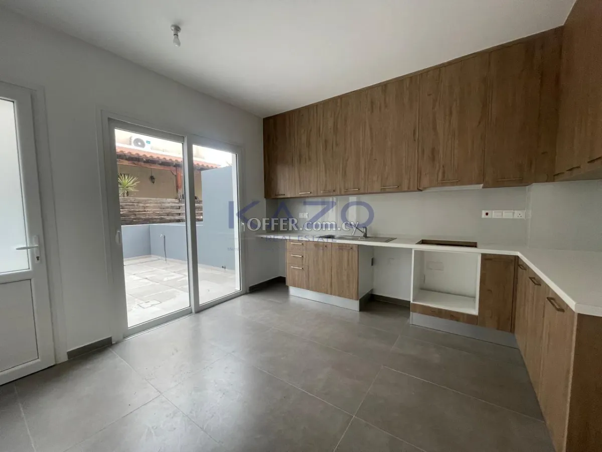 Modern Semi-Detached 3 Bedroom House in Ypsonas - 9