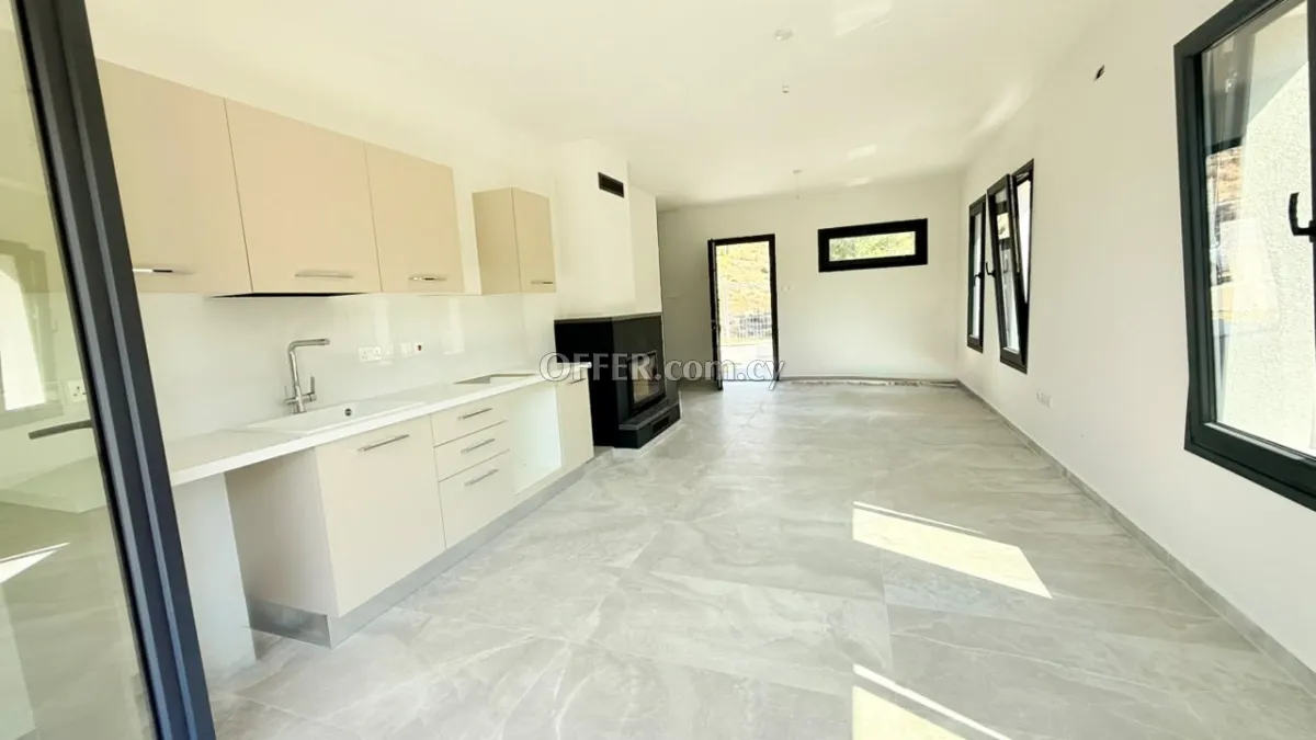 House (Detached) in Trimiklini, Limassol for Sale - 6