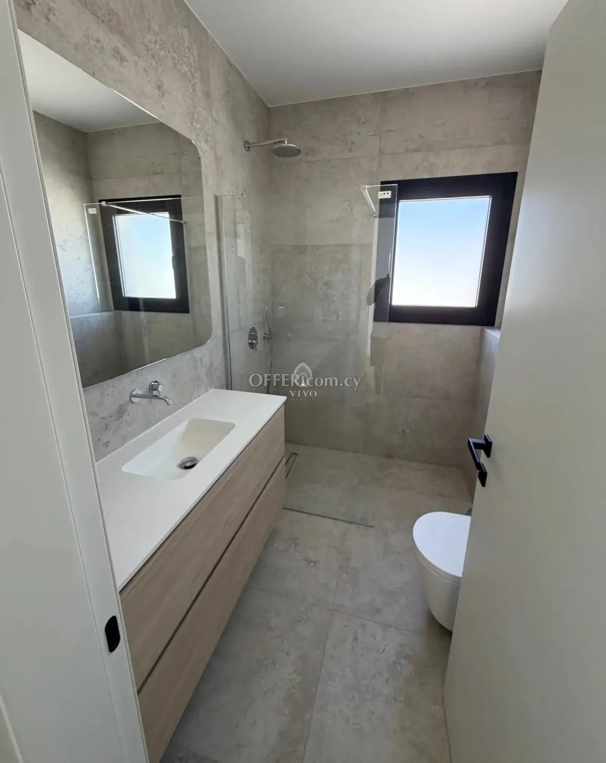 5 BEDROOM VILLA WITH A POOL IN AGIOS ATHANASIOS - 6