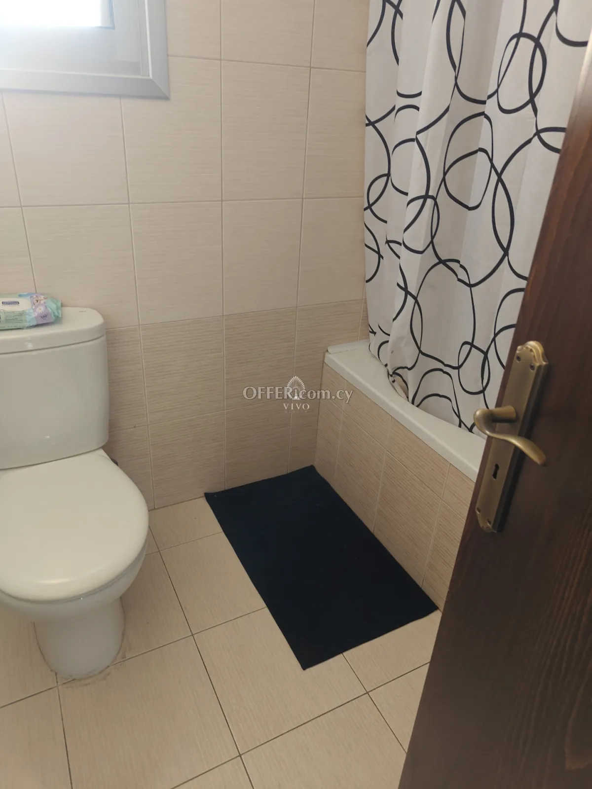 SPACIOUS 3- BEDROOM UPPER LEVEL DUBLEX MAISONETTE IN AGIOS SPYRIDONAS = LIMASSOL - 5