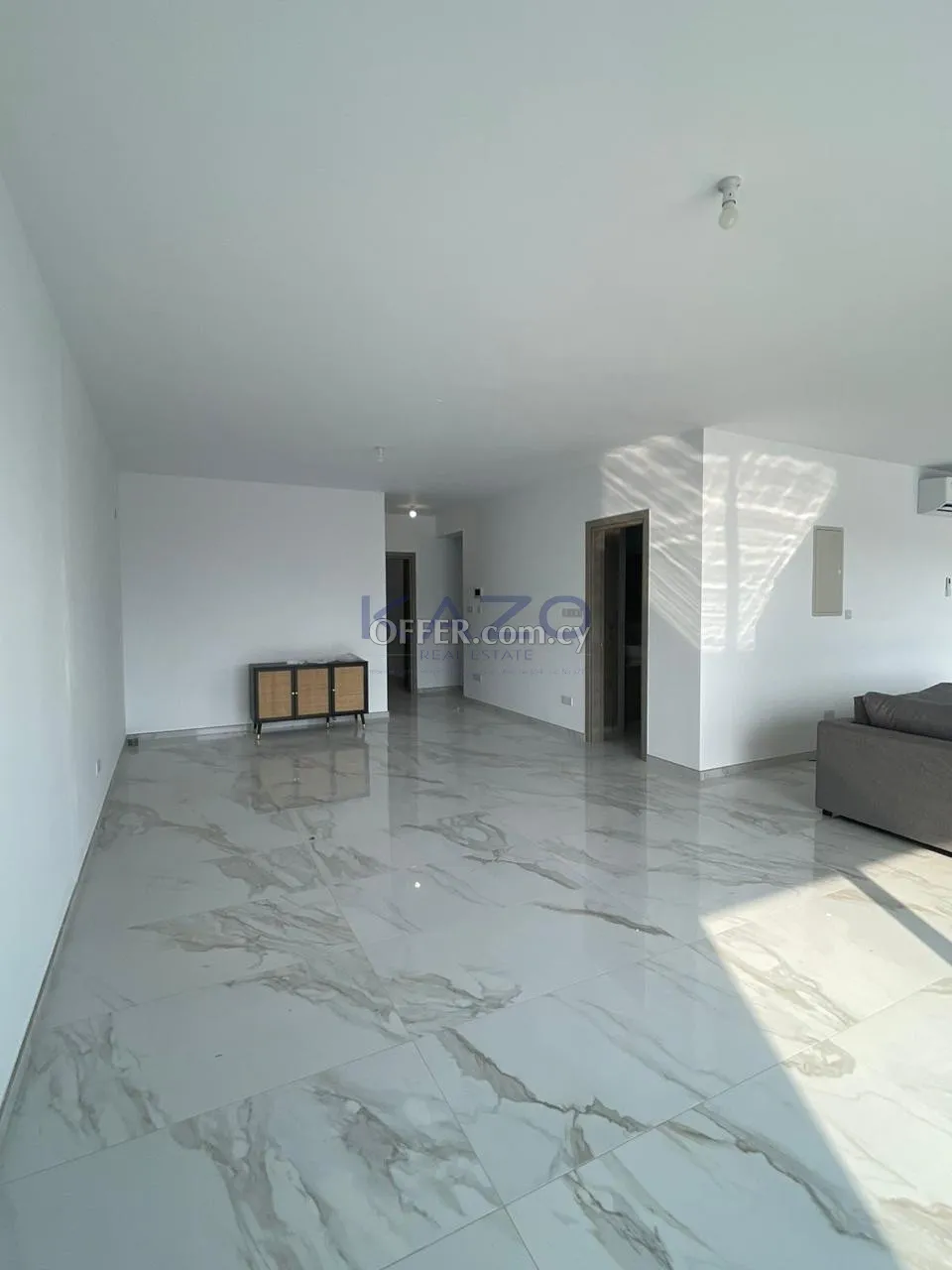 Modern 5-Bed Villa with Pool in Germasoyeia Green Area - 6