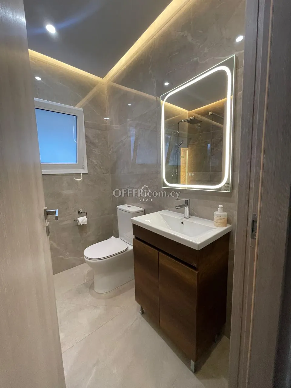 THREE BEDROOM APARTMENT IN PETROU & PAVLOU, LIMASSOL - 4
