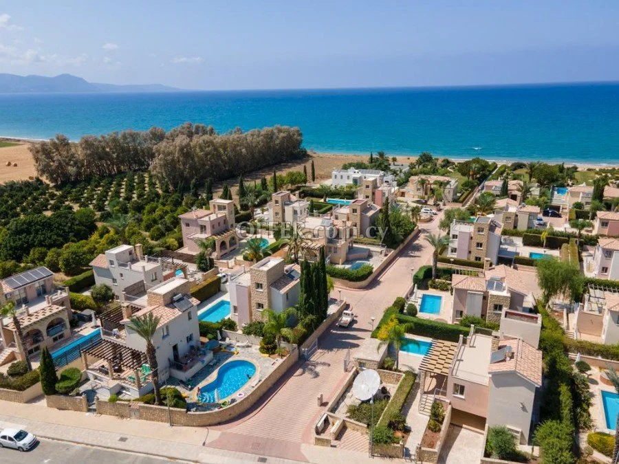 LUXURY 3-BEDROOM VILLA FOR RENT – SANDY BEACH VILLAS GATED COMPLEX - 1