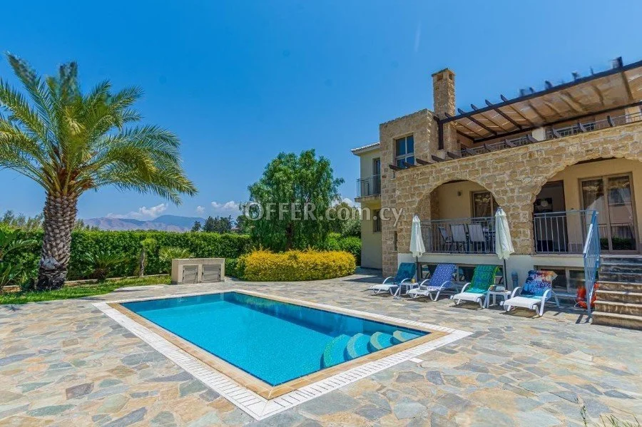 LUXURY 3-BEDROOM VILLA FOR RENT – SANDY BEACH VILLAS GATED COMPLEX - 6