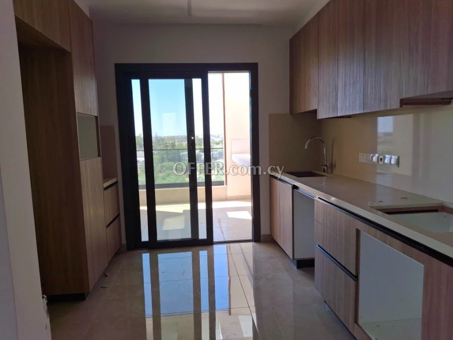 Brand new 2 bedrooms apartment with 3 bathrooms, energy saving!! - 7